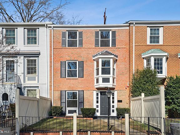 2nd image of 7900 Central Park Cir