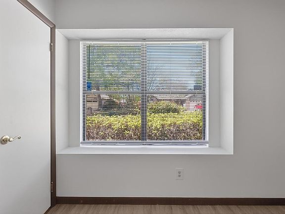 5th image of 4655 Trevi Dr