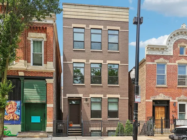 1822 S Throop St #1, Chicago, IL 60608