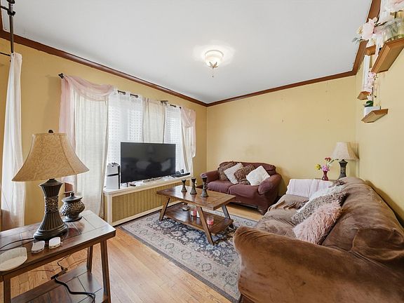 3rd image of 2409 S 61st Ave