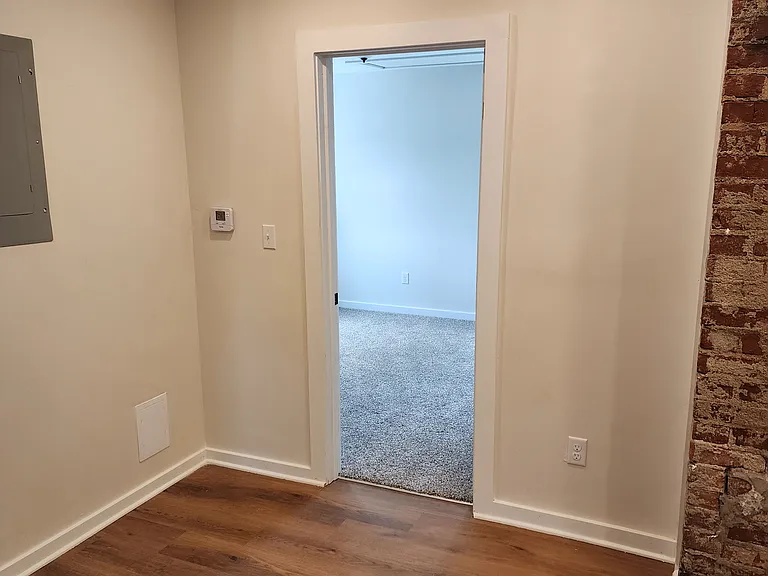 609 Main St #2 — Photo 11
