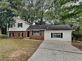 102 Shannon Chase Dr, Fairburn, GA 30213
