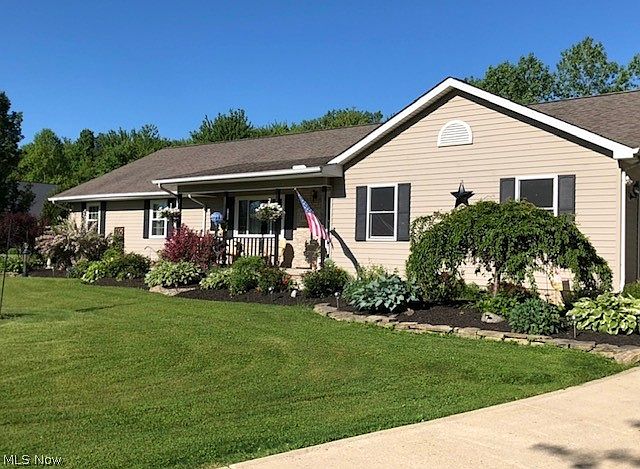 1st image of 10415 Penniman Dr