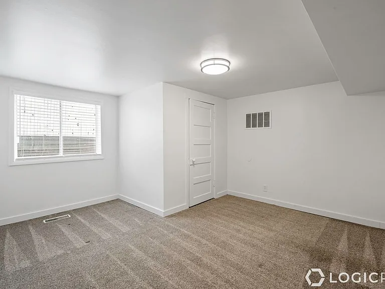 365 E Garfield Ave #3 — Photo 13