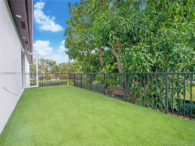 8164 SW 171st St — Photo 13