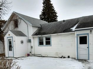 111 E 3rd St, Volga, SD 57071