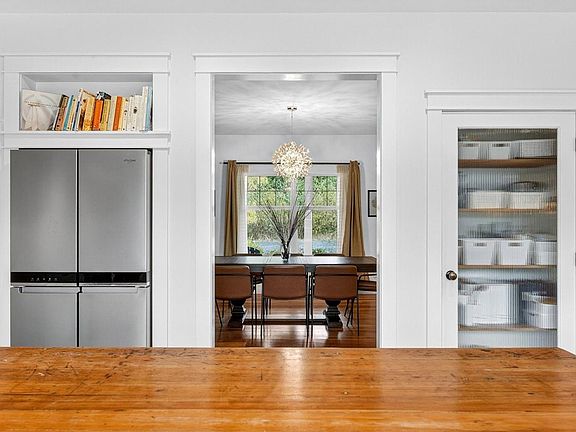 3rd image of 319 Stebbings Rd