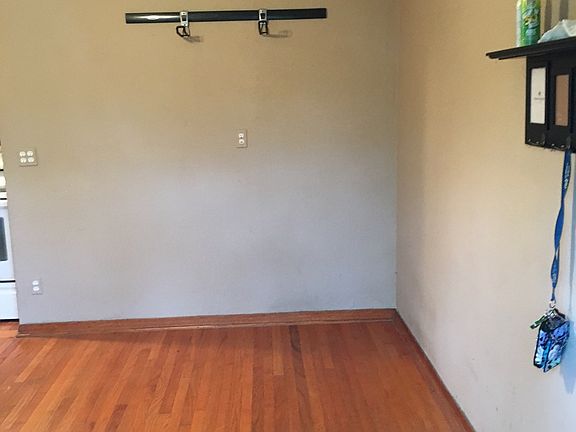 Main Room at Entry (looking right)