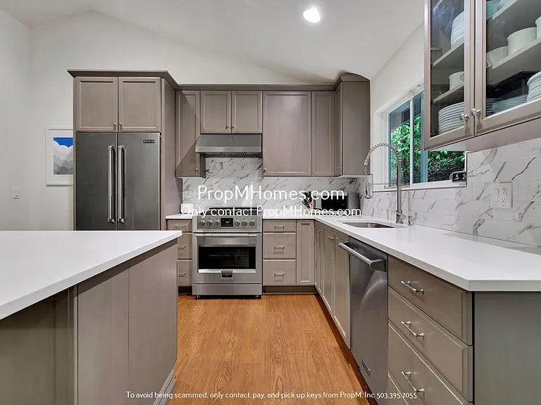 605 SW Arboretum Cir — Photo 10