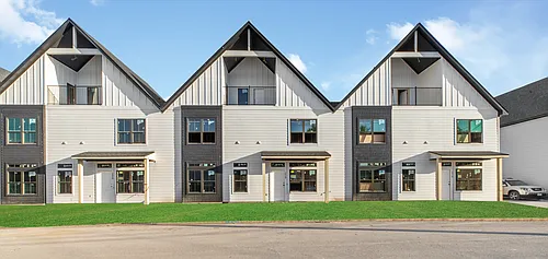 Turner Residence Photo 1