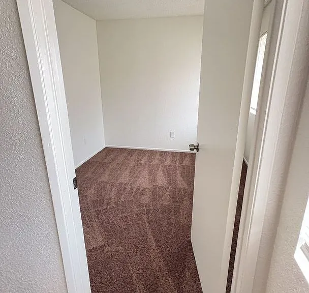 16221 Apple Valley Rd — Photo 27