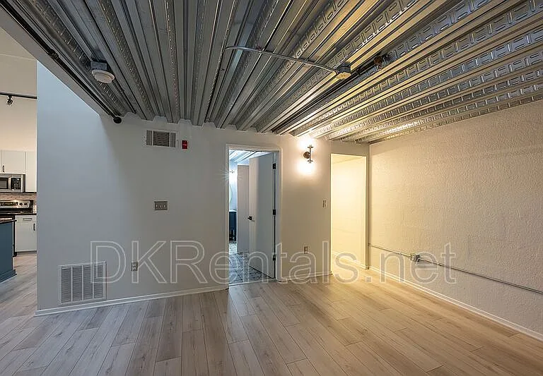 195 Arizona Ave #128 — Photo 10