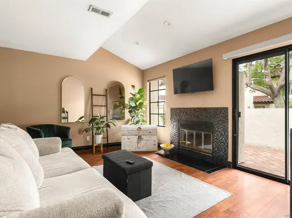 4250 Porte De Palmas Unit 55, San Diego, CA 92122