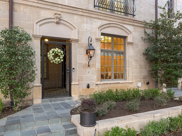 2224 Worthington St, Dallas, TX 75204