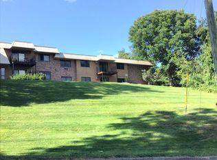 9 Strawberry Bank Rd APT 16, Nashua, NH 03062