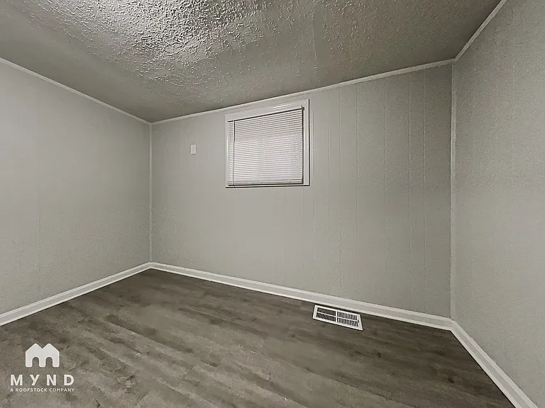 2380 Brackett Rd SW — Photo 12