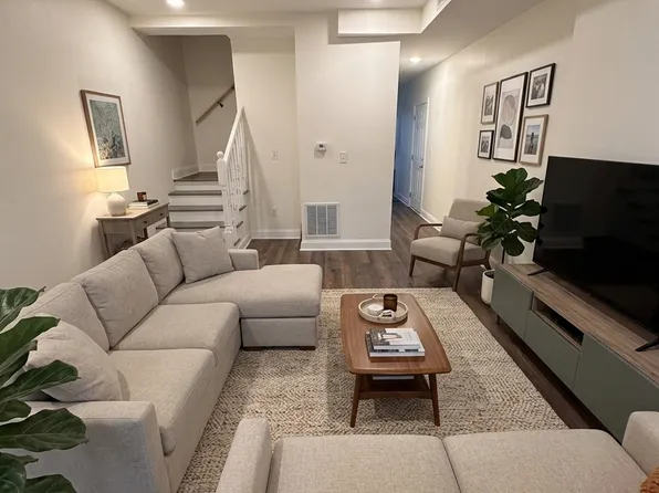 408 Whitridge Ave, Baltimore, MD 21218