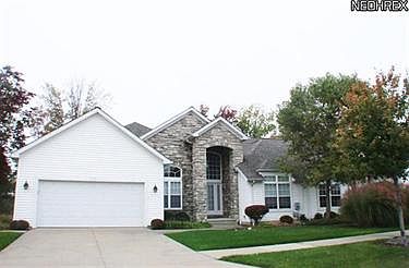 1st image of 320 Gretna Green Dr