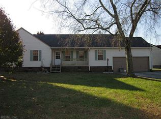 1001 Alexander Ln, Chesapeake, VA 23322