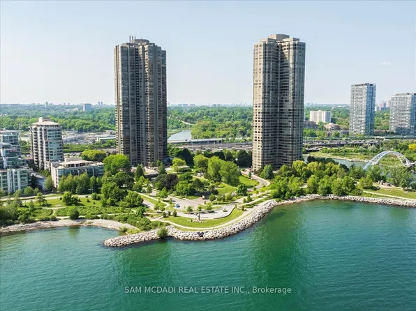 2045 Lake Shore Blvd W #1605, Toronto, ON M8V 2Z6
