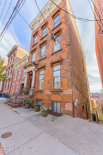 2nd image of 49 Ten Broeck Street