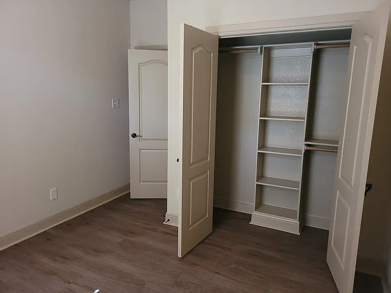5130 Southpoint Dr — Photo 20