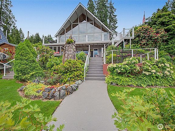 4th image of 2410 S Lake Roesiger Road
