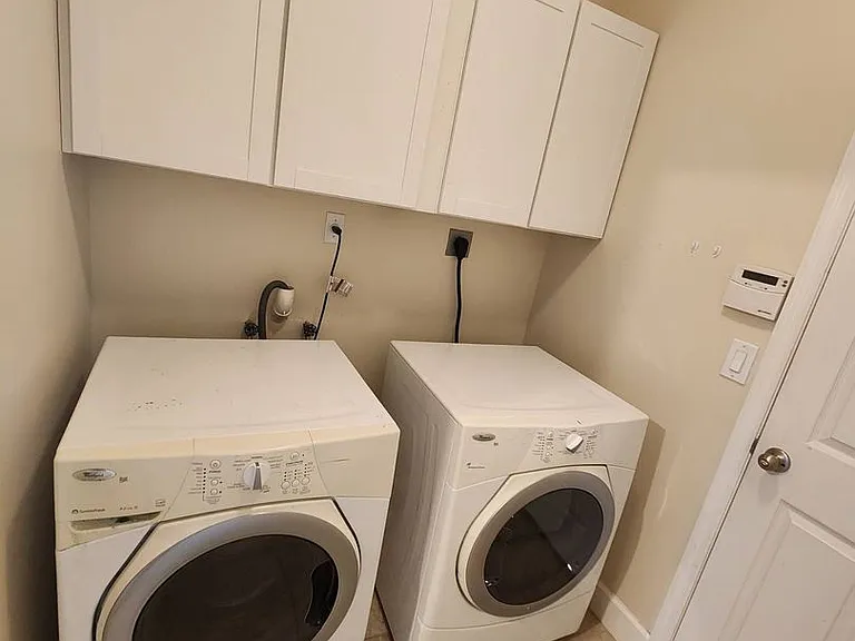 5352 Talbot Blvd — Photo 33