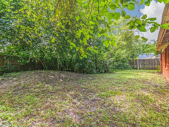 4th image of 5830 Briley Ave