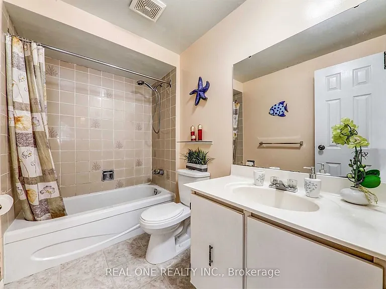 2 Maitland Dr — Photo 11