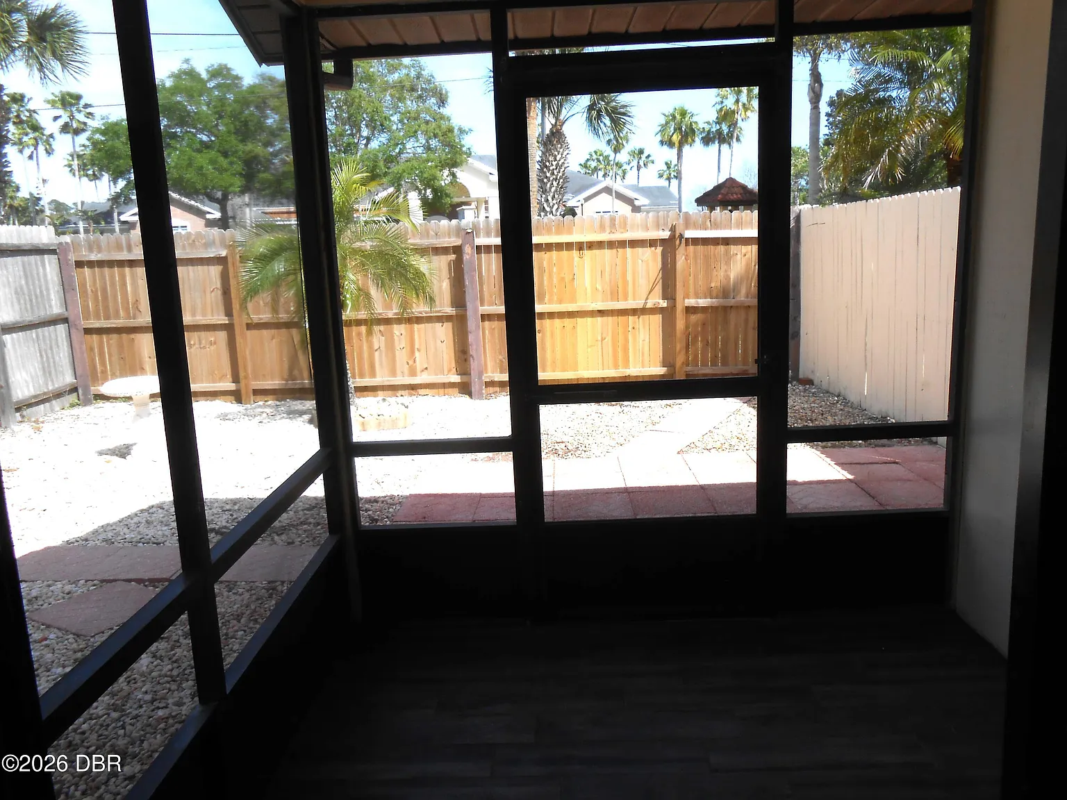 2 bed, 2.0 bath, 965 sqft, $1,795 — Photo 3
