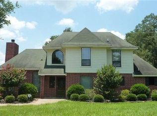 9305 Hufsmith Rd, Tomball, TX 77375