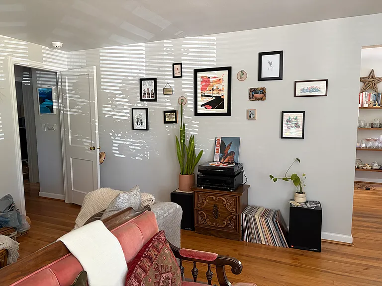8050 36th Ave NE — Photo 4