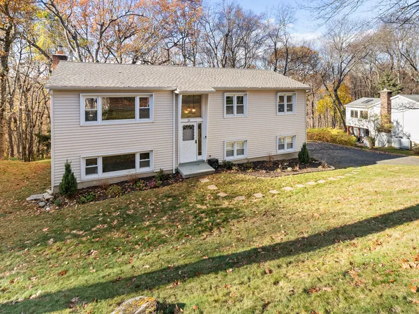 33 Whippoorwill Road, Bethel, CT 06801