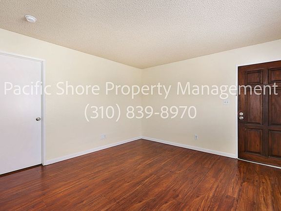 3rd image of 240 N Bonnie Brae St #244-1/2