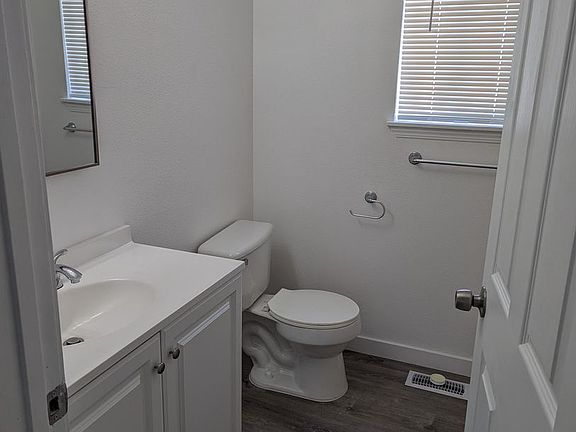 5th image of 5145 N Abbey Ct #5140