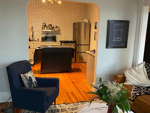 5th image of 2711 W Grace St APT 3