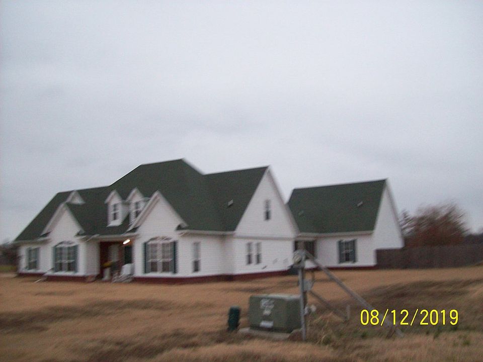 2nd image of 177 N George Cir