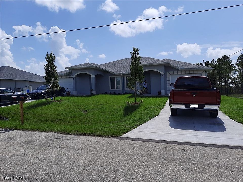 1st image of 2805/2807 Gilbert Ave S