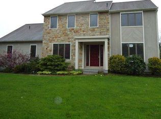 41 Hillendale Rd, Perkasie, PA 18944