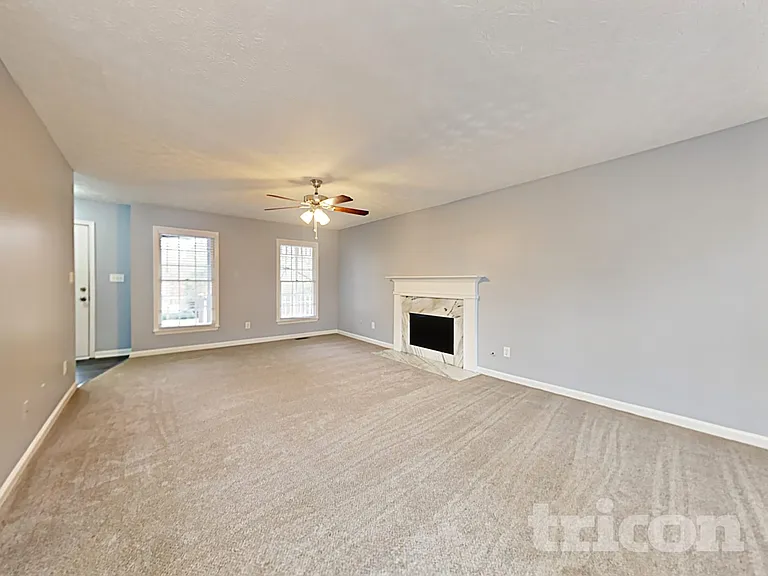 313 Willow Bend Dr — Photo 3