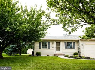 1821 Mountainview Rd, Middletown, PA 17057