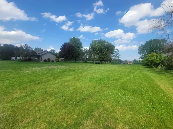 8350 Pheasant Run Trl #47, Larsen, WI 54947