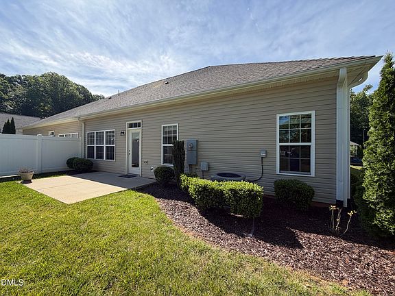 4th image of 1123 Lake Michael Way