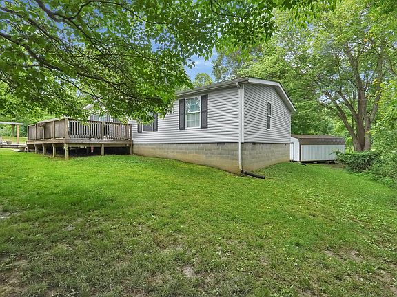 3rd image of 562 Bowman Ln
