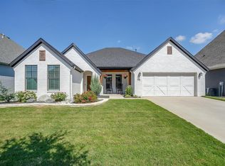 748 Tallgrass Dr, Aledo, TX 76008