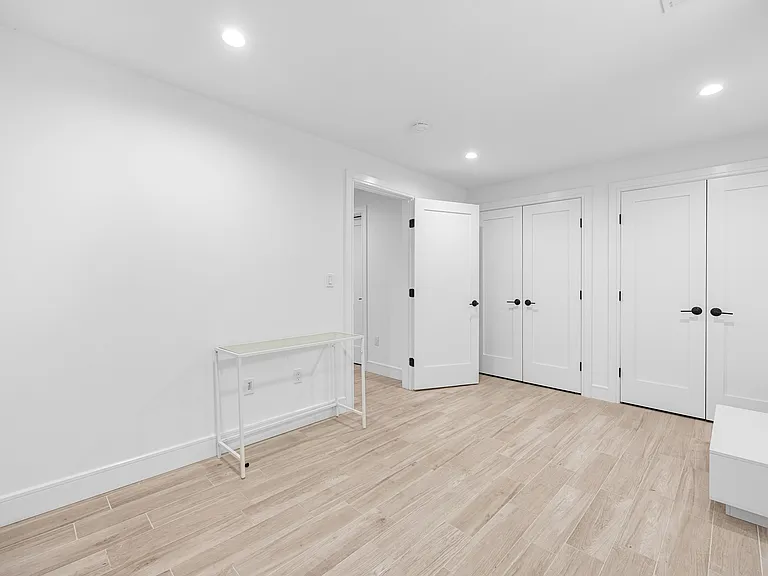 529B Lincoln St #B — Photo 23