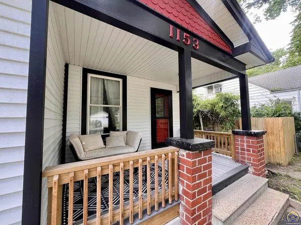 1153 SW Randolph Ave, Topeka, KS 66604