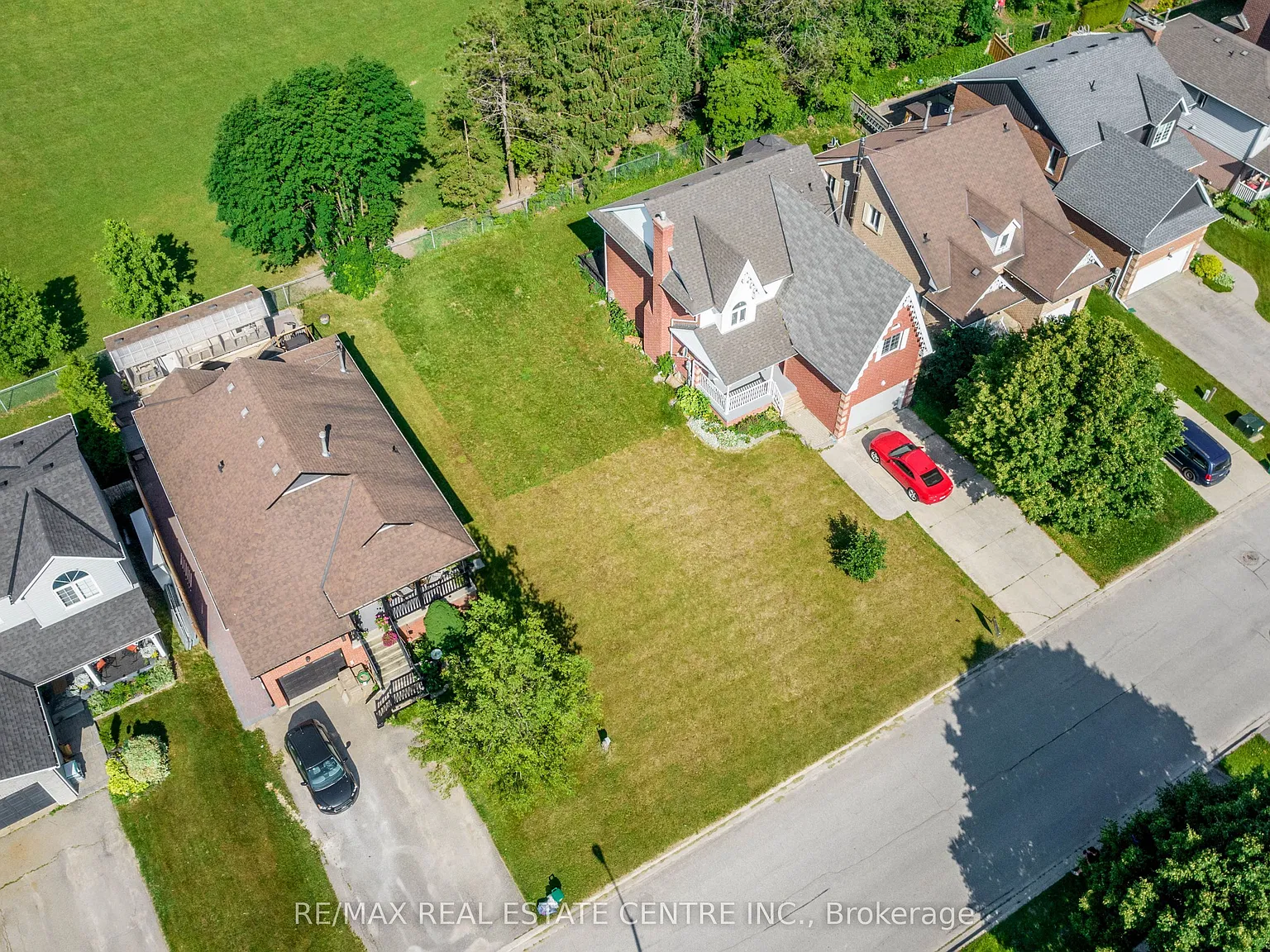 4 bed, $2,900 — Photo 4
