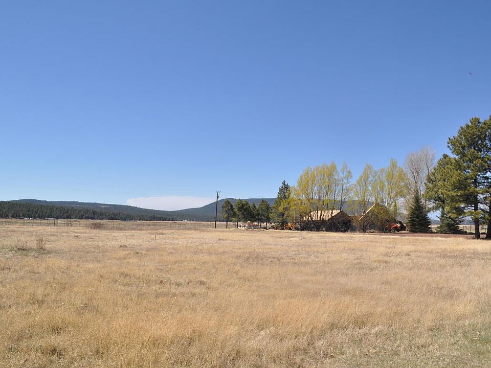 1st image of 948 Crestview Dr